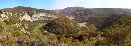 Le cirque d'estre et le pont d'arc